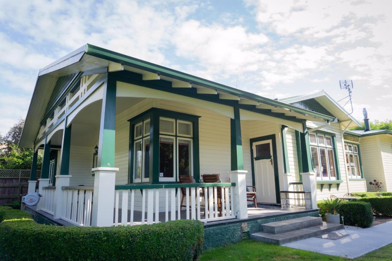 Gumnut House. Bed & Breakfast Whanganui Exterior photo
