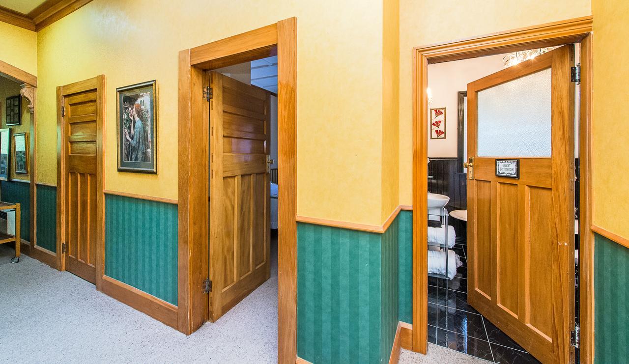 Gumnut House. Bed & Breakfast Whanganui Exterior photo